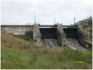 Service Spillway of Tradinghouse Creek Reservoir (Photo provided by Freese and Nichols, Inc.)